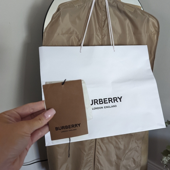 Burberry Trench Vest TB monogram - Picture 14 of 16